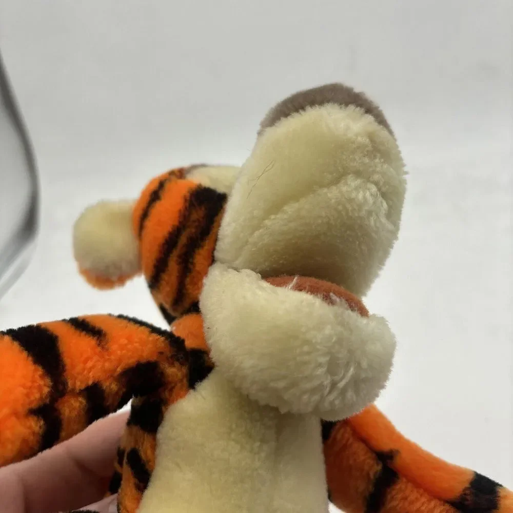 Disneyland Walt Disney Vintage Plush Tigger Stuffed Animal 9